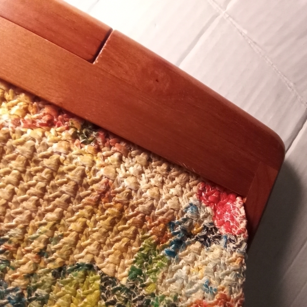 SR2 Sondra Roberts Wooden Clutch - Picture 6 of 8